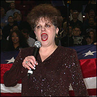 Pauline Cazanis singing