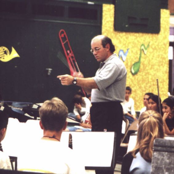 Craig Faniani conducting